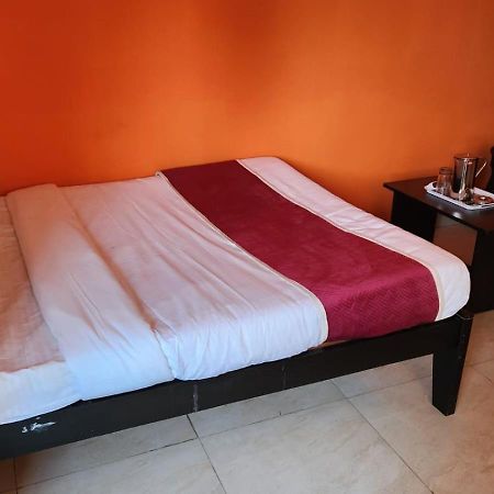 Varaha Residency Hotel Мисор Екстериор снимка