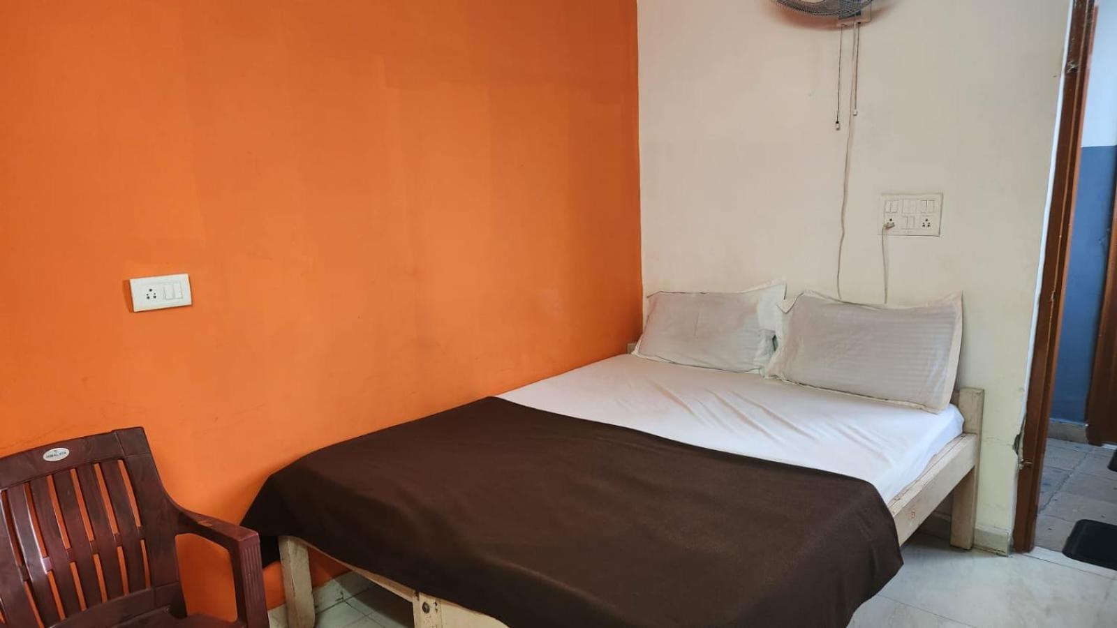 Varaha Residency Hotel Мисор Екстериор снимка